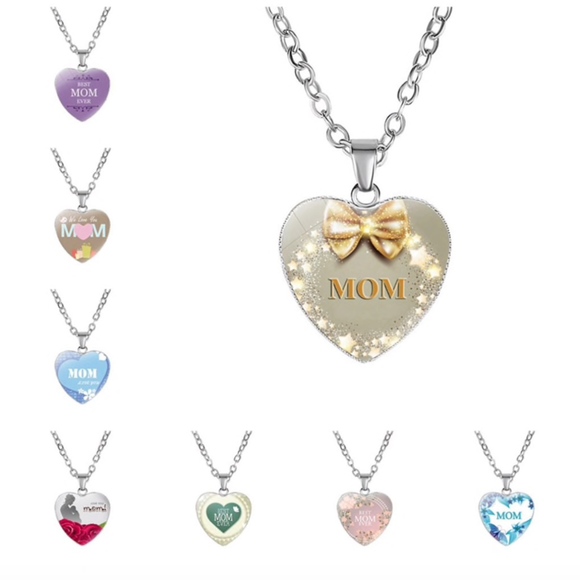 Jewelry - Dainty Mom Engraved Heart Pendant Necklace